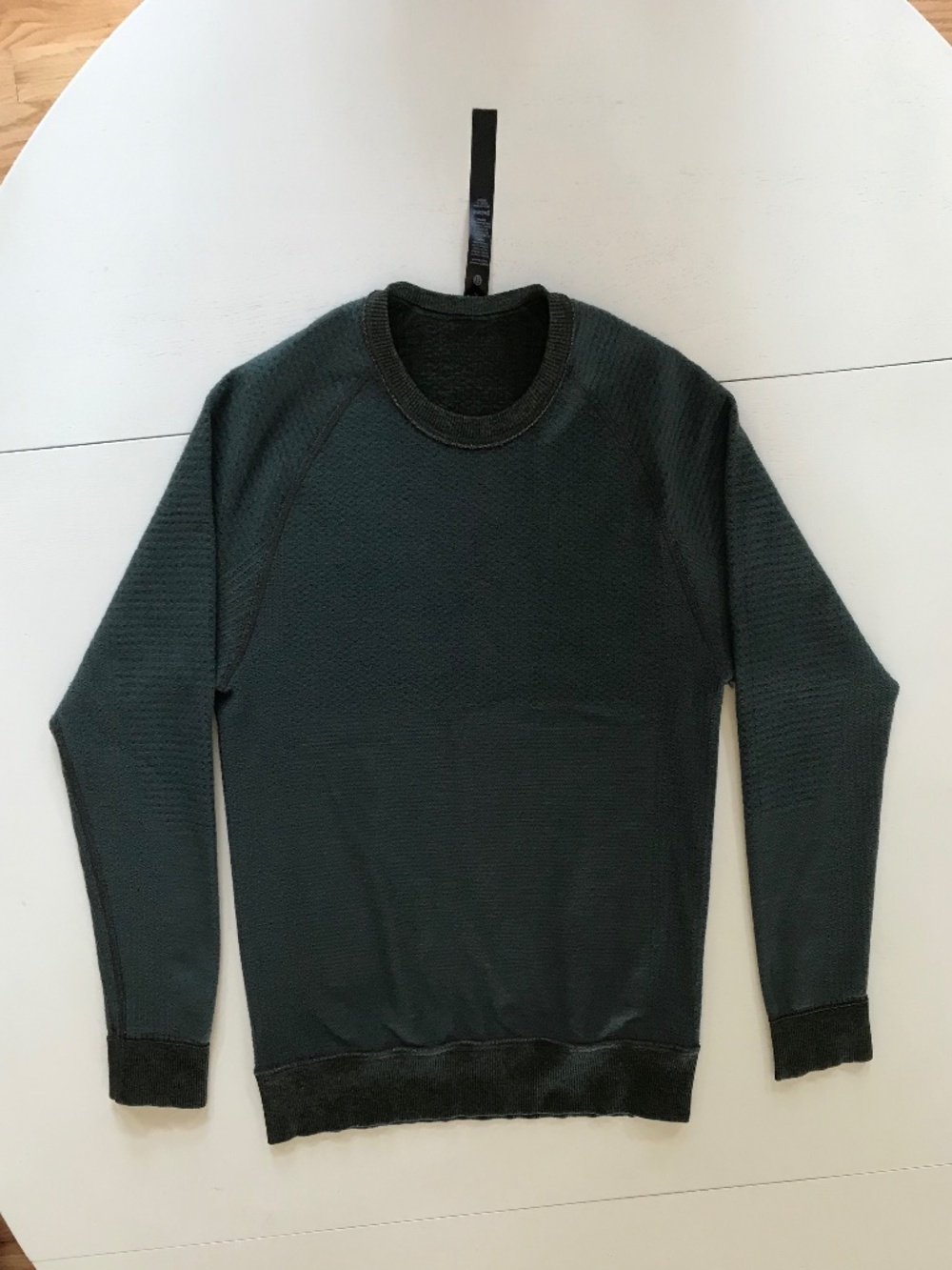LULULEMON THERMOREGULATION LONG SLEEVE MERINO WOOL-BLEND OLIVE CREW - Picture 10 of 13